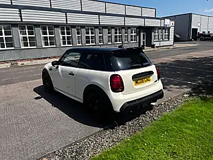 Used 2022 MINI Hatch Cooper Sport Pepper White - Interior and Exterior details 3