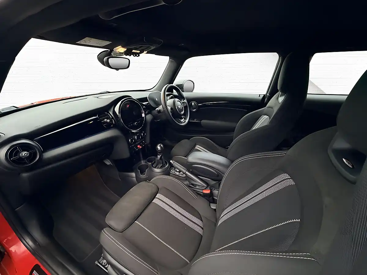 Used 2022 MINI Hatch Cooper Sport Red - Interior and Exterior details 5