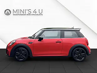 Used 2022 MINI Hatch Cooper Sport Red - Interior and Exterior details 8
