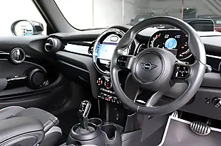 Used 2022 MINI Hatch Cooper Sport White Silver - Interior and Exterior details 2
