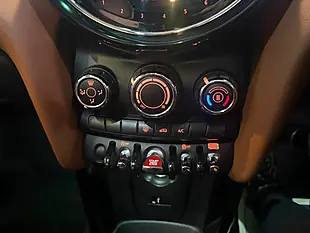 Used 2022 MINI Hatch Exclusive White - Interior and Exterior details 17