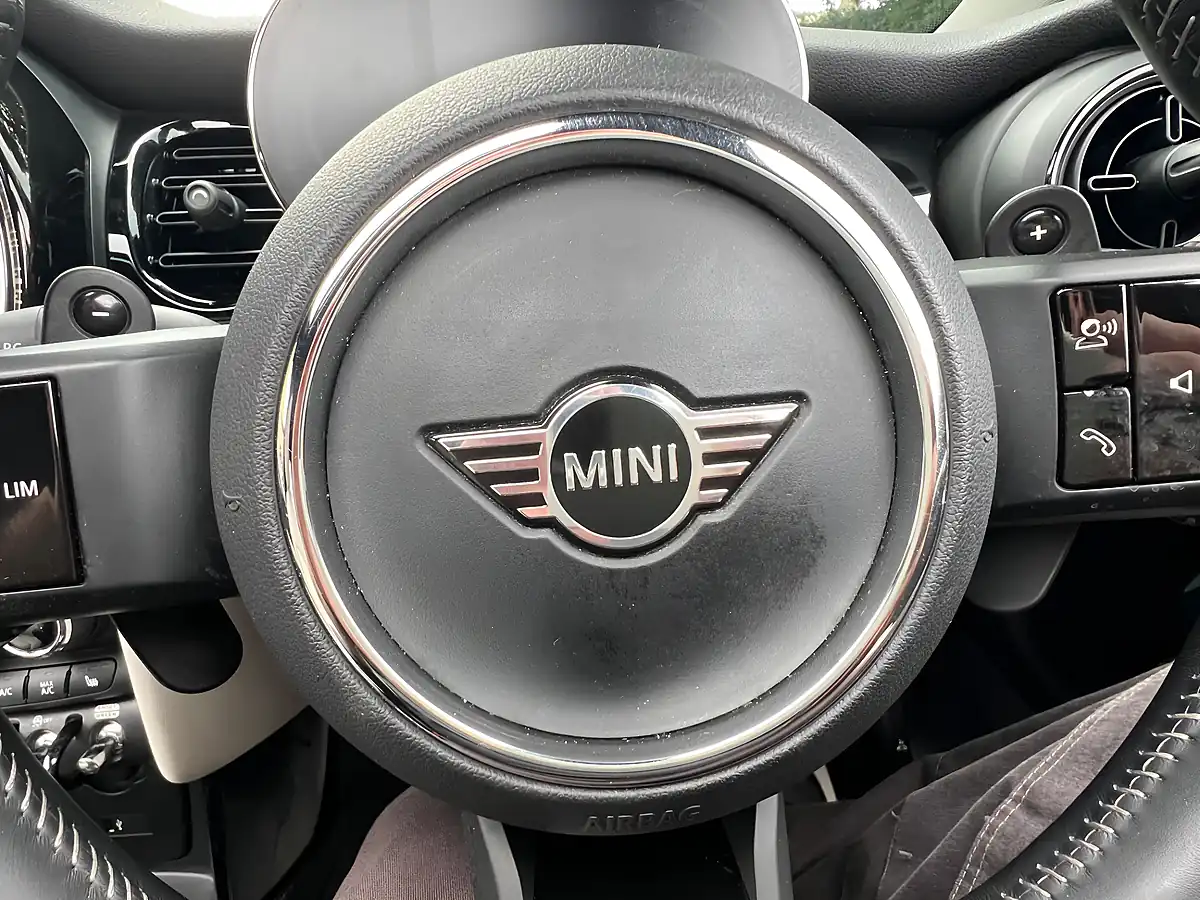 Used 2022 MINI Hatch John Cooper Works British Racing Green - Interior and Exterior details 13