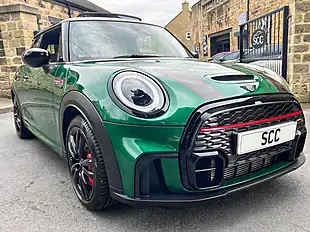 Used 2022 MINI Hatch John Cooper Works British Racing Green - Interior and Exterior details 4