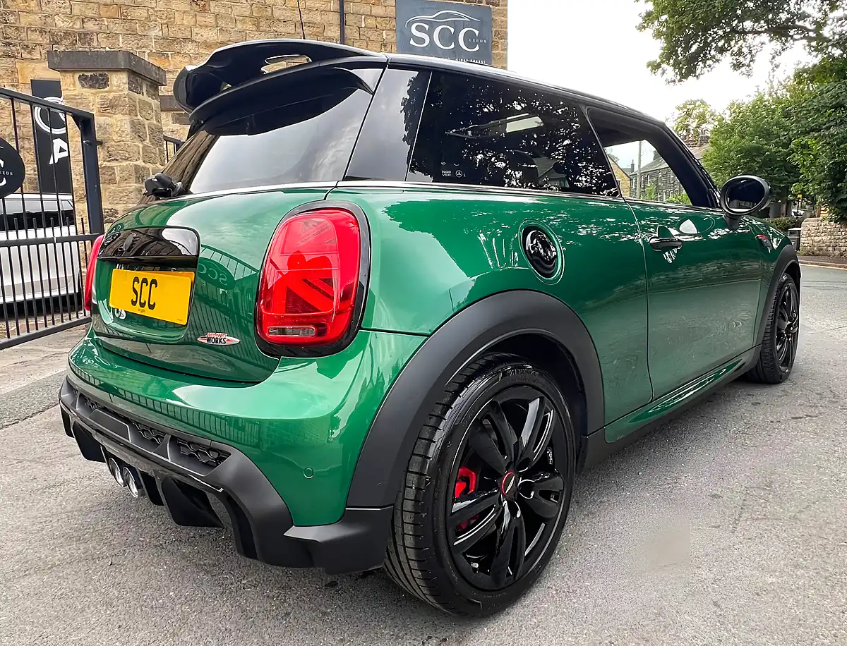 Used 2022 MINI Hatch John Cooper Works British Racing Green - Interior and Exterior details 5