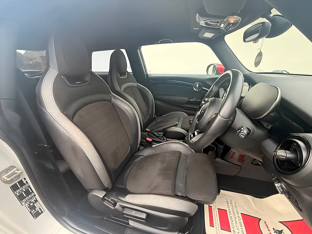 Used 2022 MINI Hatch John Cooper Works Silver - Interior and Exterior details 12