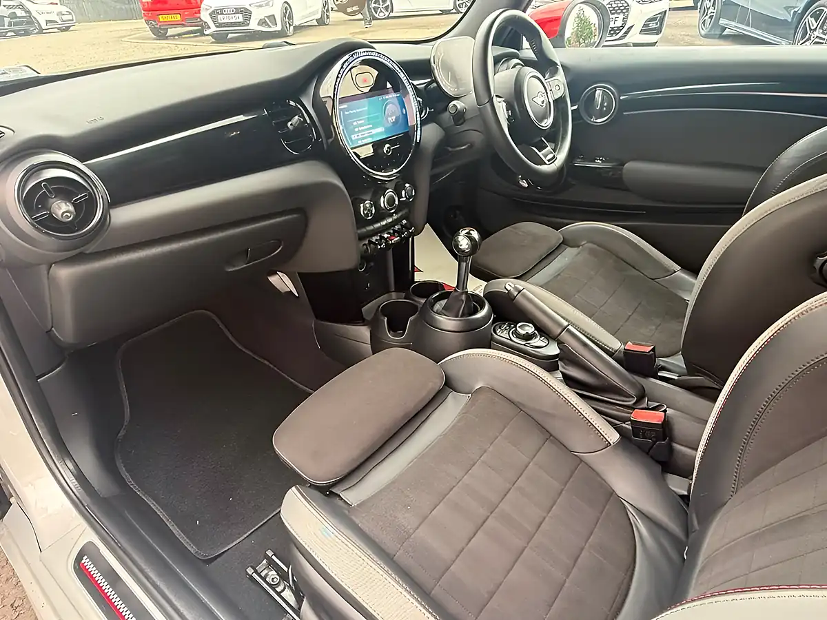 Used 2022 MINI Hatch John Cooper Works Silver - Interior and Exterior details 20