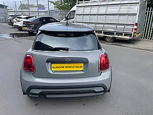 Used 2022 MINI Hatch One Classic Grey - Interior and Exterior details 5