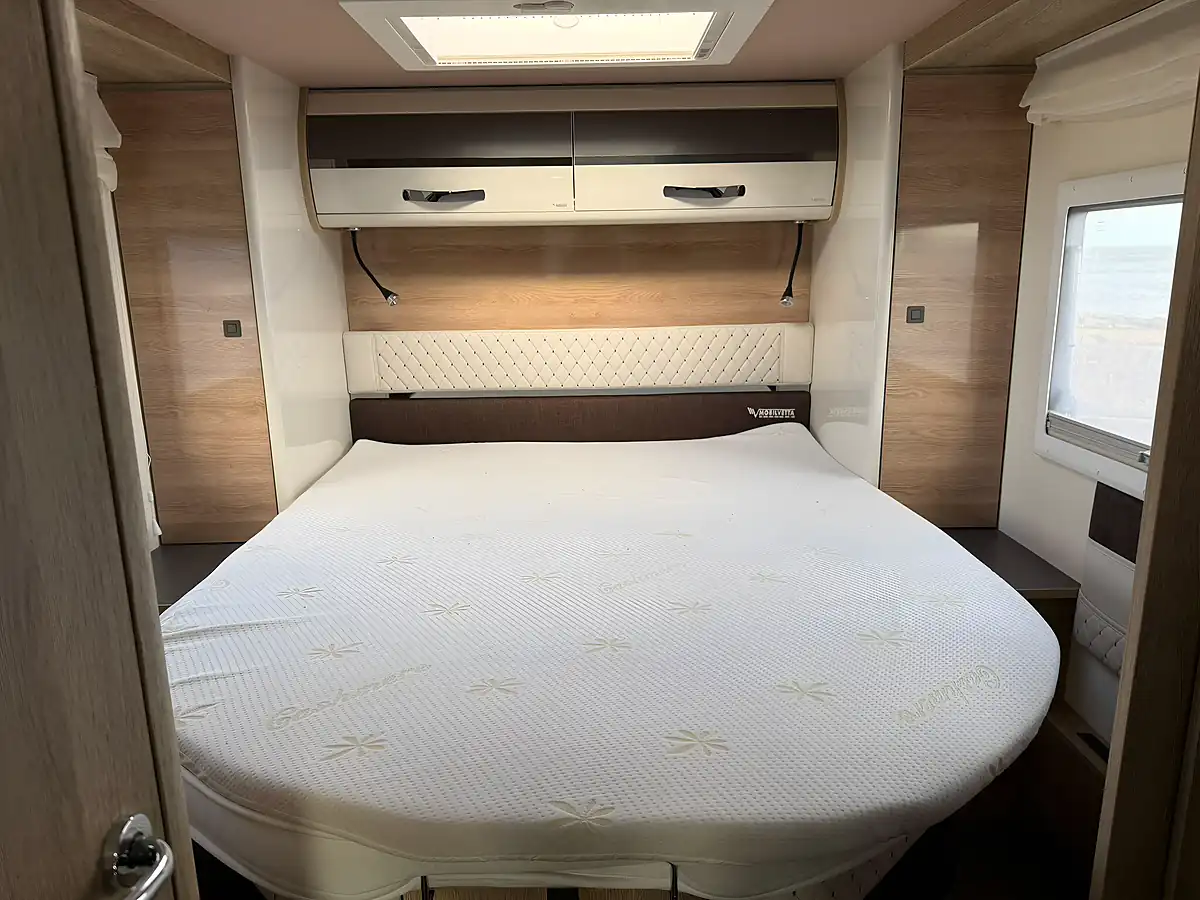 Used 2022 Mobilvetta K-Yacht Tekno Line White - Interior and Exterior details 10