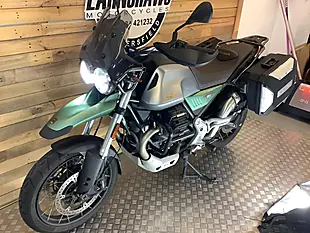 Used 2022 Moto Guzzi V85 Tt Centenary Grey - Interior and Exterior details 3