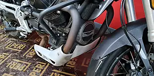 Used 2022 Moto Guzzi V85 Tt Travel Edition Grey - Interior and Exterior details 12