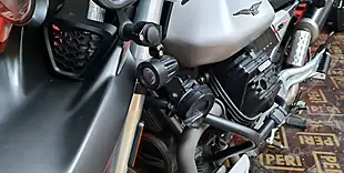 Used 2022 Moto Guzzi V85 Tt Travel Edition Grey - Interior and Exterior details 18
