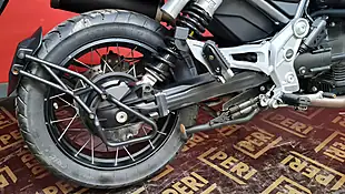 Used 2022 Moto Guzzi V85 Tt Travel Edition Grey - Interior and Exterior details 8