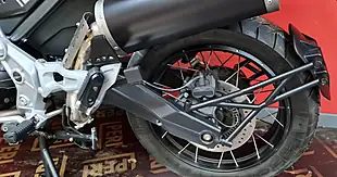 Used 2022 Moto Guzzi V85 Tt Travel Edition Grey - Interior and Exterior details 9