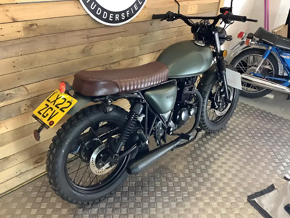 Used 2022 Mutt Hilts O-Ring Green - Interior and Exterior details 4