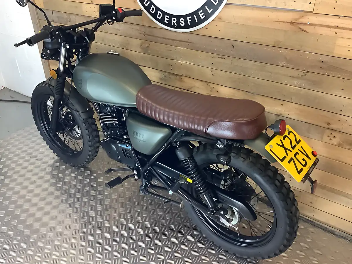 Used 2022 Mutt Hilts O-Ring Green - Interior and Exterior details 6