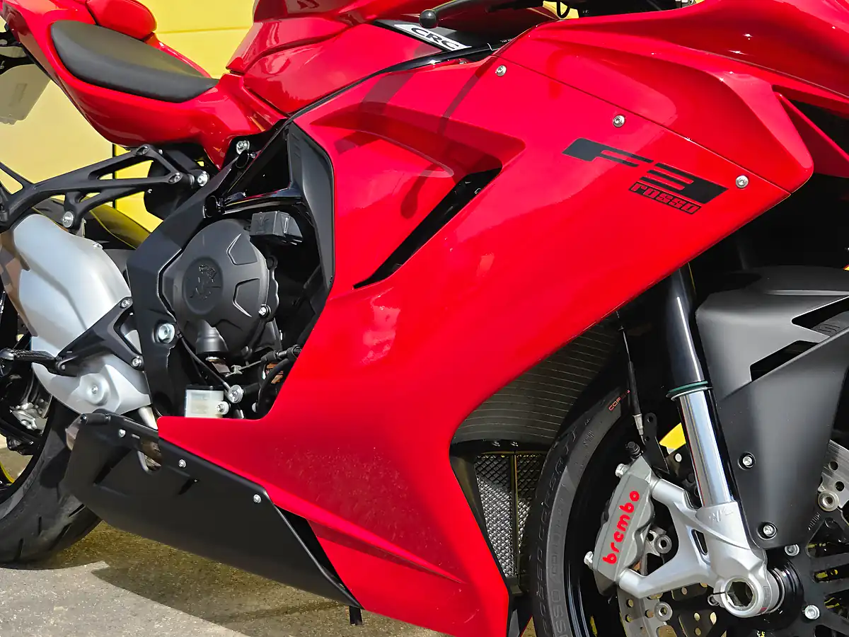 Used 2022 Mv Agusta F3 Rosso Red - Interior and Exterior details 10