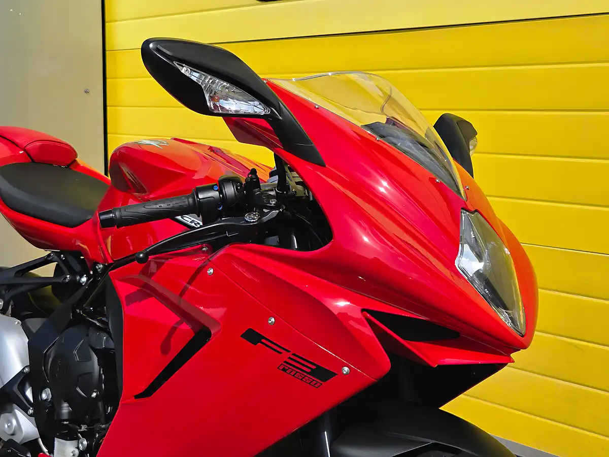 Used 2022 Mv Agusta F3 Rosso Red - Interior and Exterior details 11