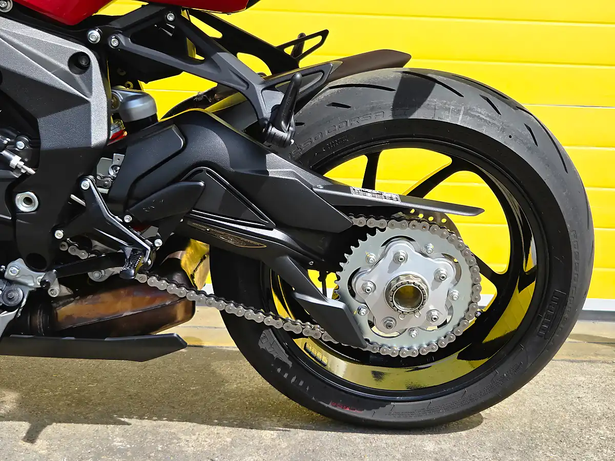 Used 2022 Mv Agusta F3 Rosso Red - Interior and Exterior details 15