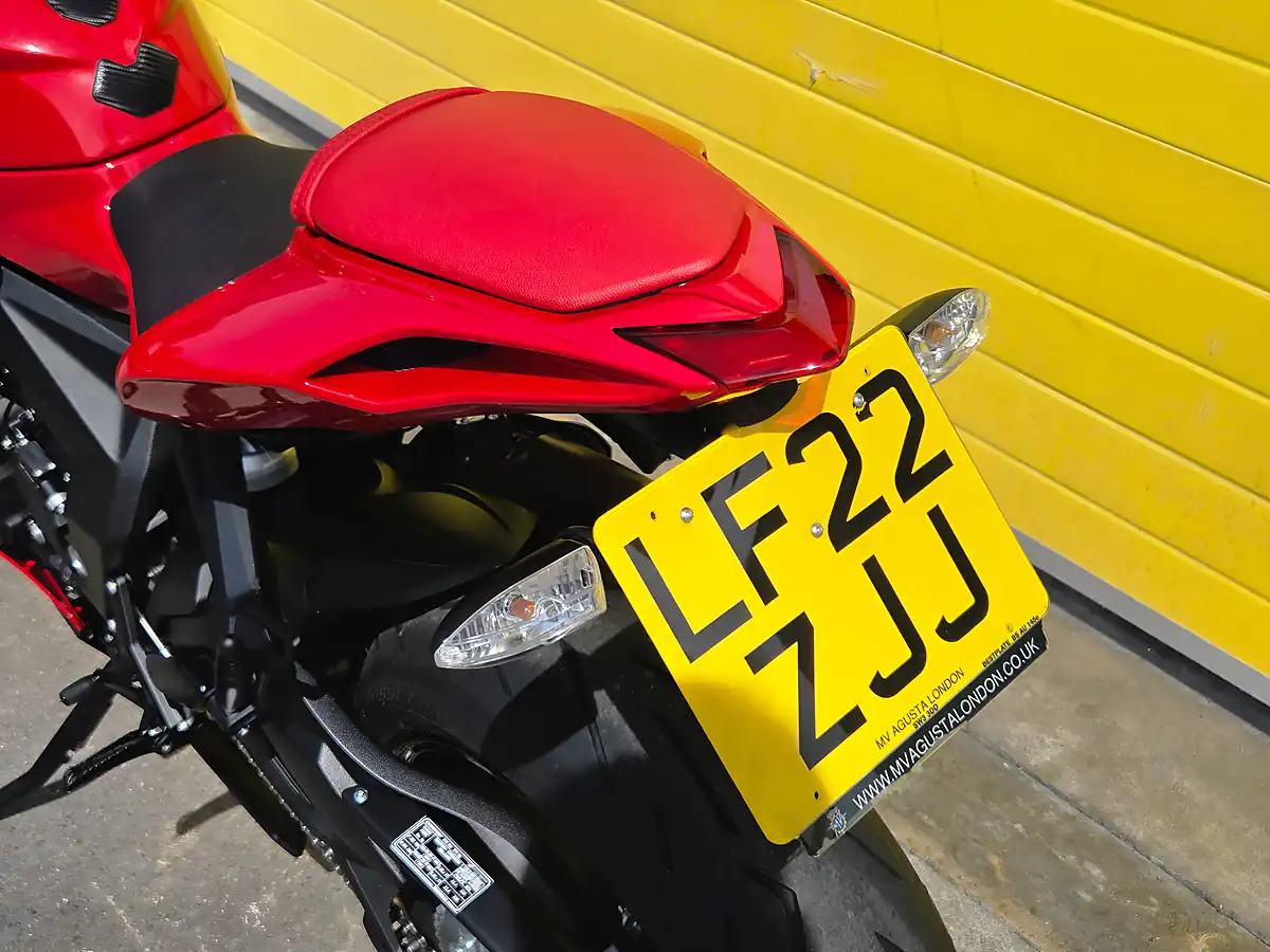 Used 2022 Mv Agusta F3 Rosso Red - Interior and Exterior details 16