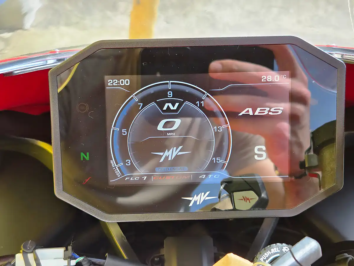 Used 2022 Mv Agusta F3 Rosso Red - Interior and Exterior details 18