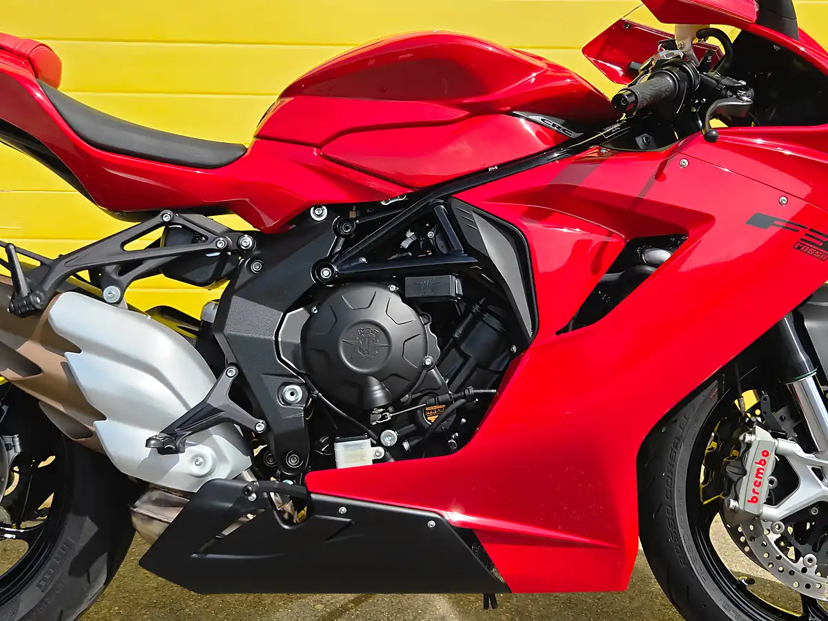Used 2022 Mv Agusta F3 Rosso Red - Interior and Exterior details 9