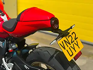 Used 2022 Mv Agusta Superveloce Red - Interior and Exterior details 20