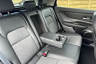 Used 2022 Nissan Ariya Advance Green - Interior and Exterior details 17