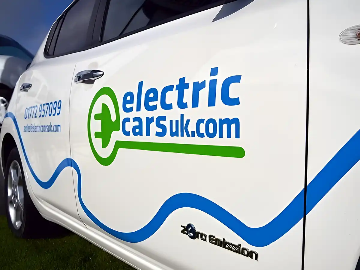 Used 2022 Nissan E-NV200 Acenta White - Interior and Exterior details 14