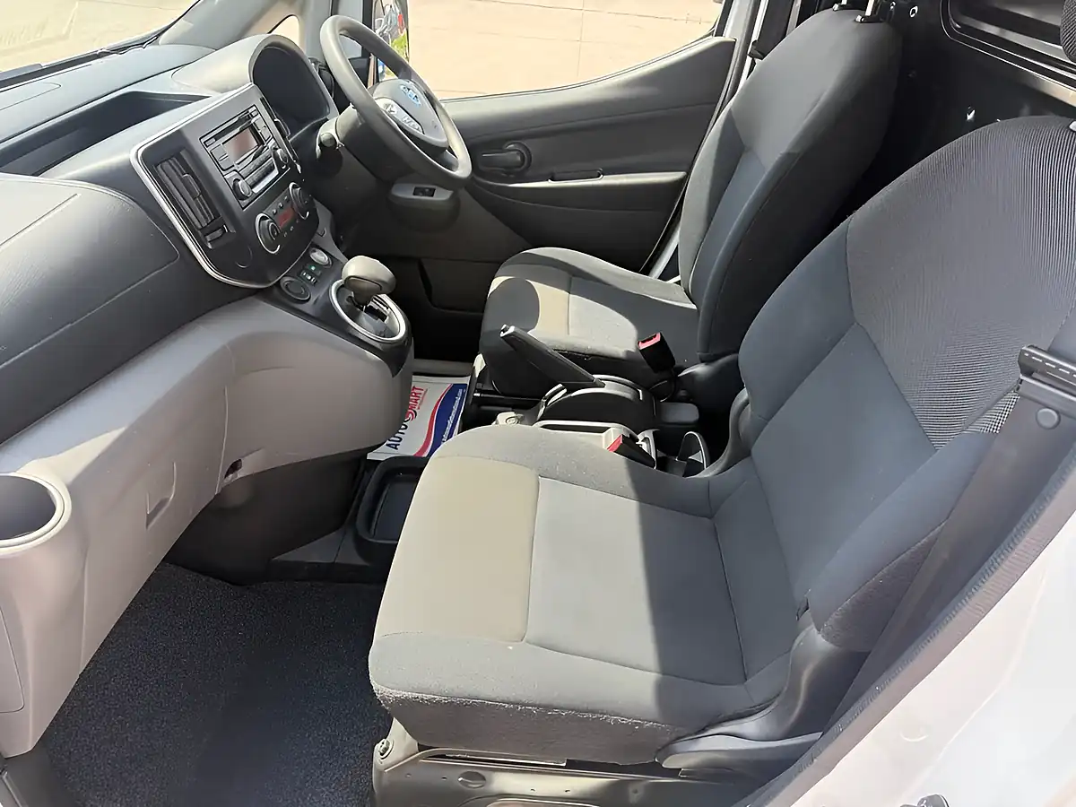 Used 2022 Nissan E-NV200 Acenta White - Interior and Exterior details 18