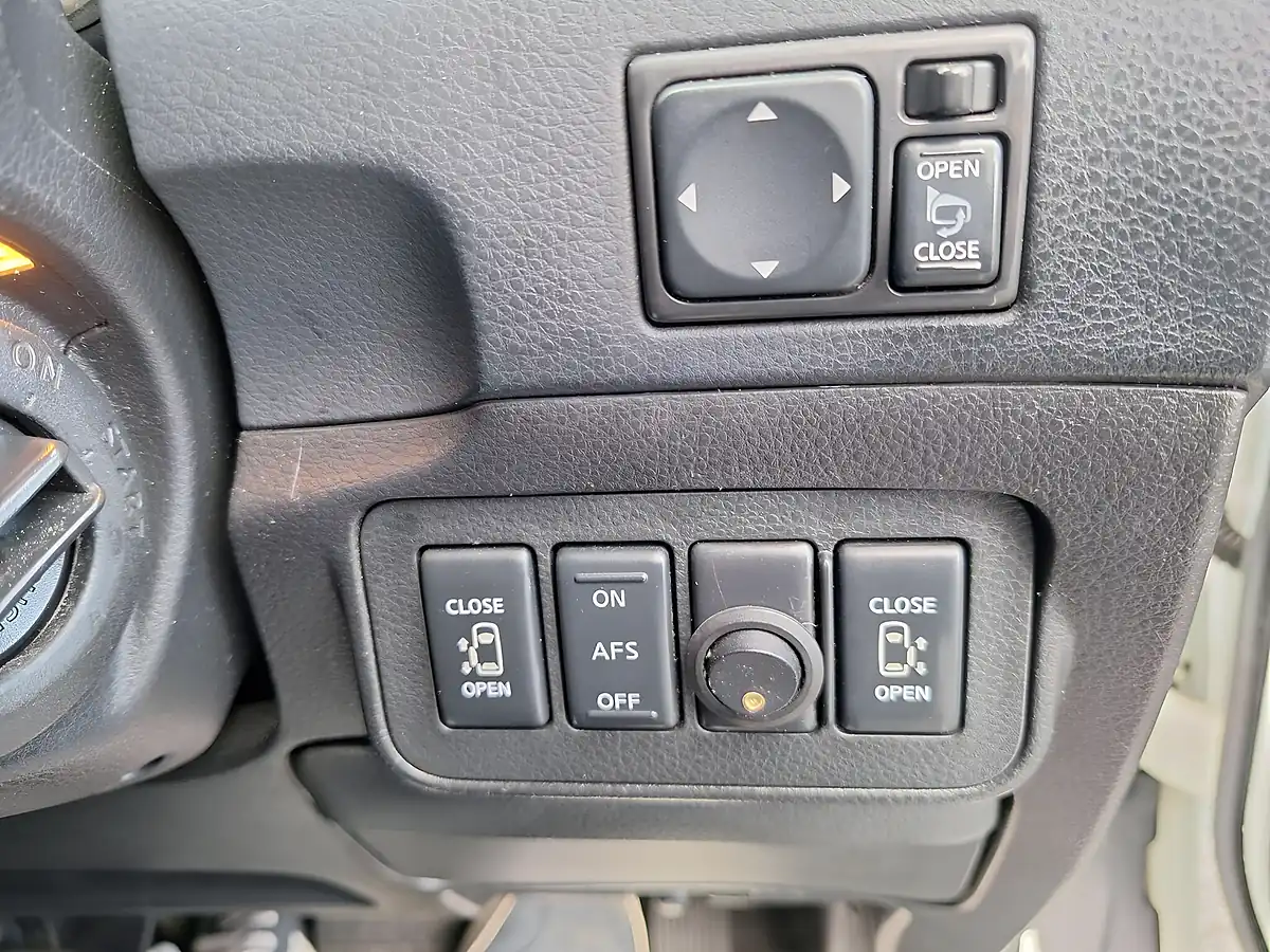 Used 2022 Nissan Elgrand Rider Other - Interior and Exterior details 16