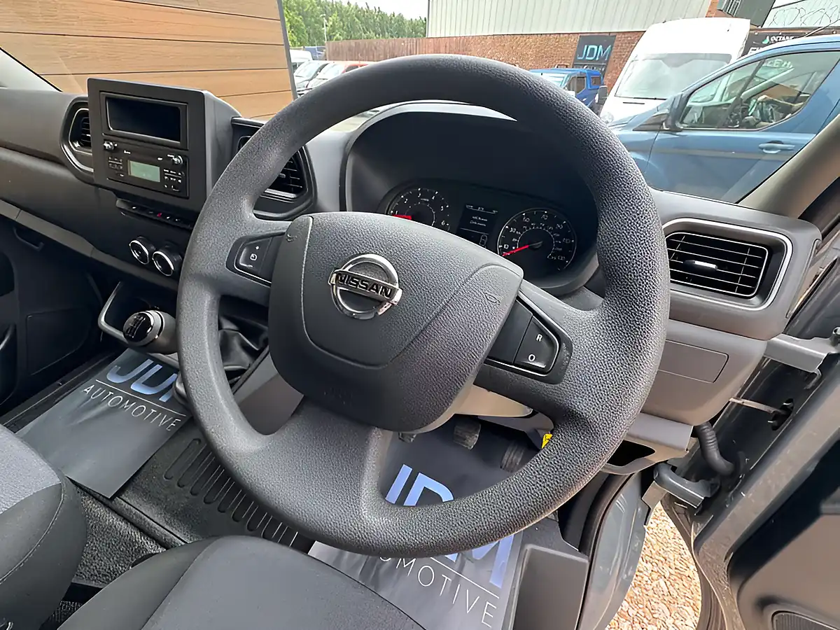 Used 2022 Nissan Interstar Acenta Grey - Interior and Exterior details 16