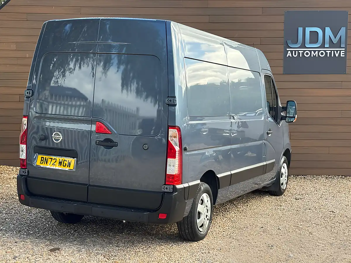 Used 2022 Nissan Interstar Tekna Grey - Interior and Exterior details 3