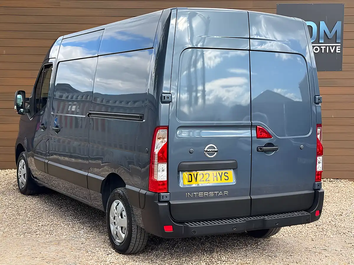 Used 2022 Nissan Interstar Tekna Grey - Interior and Exterior details 6