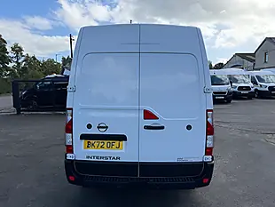 Used 2022 Nissan Interstar Tekna White - Interior and Exterior details 11