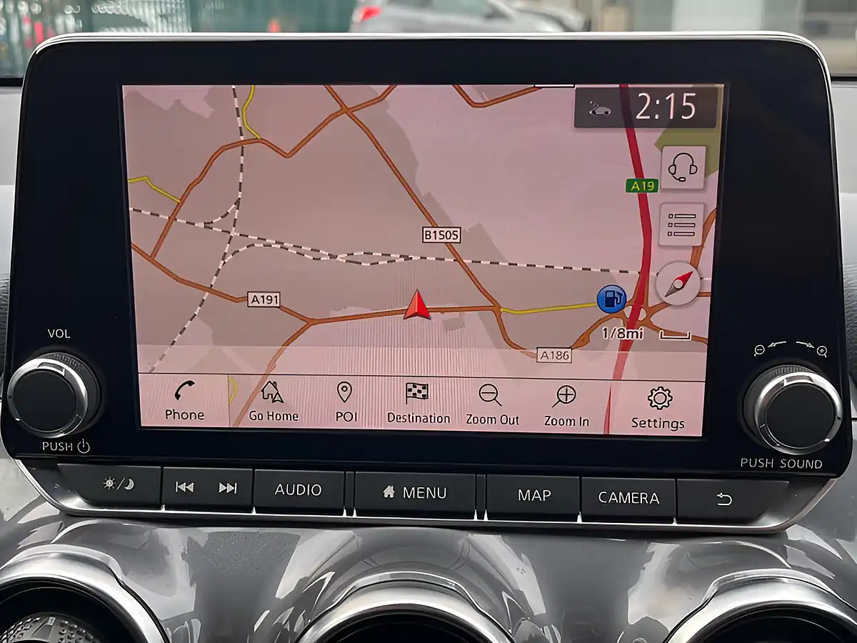 Used 2022 Nissan Juke N-Connecta Black - Interior and Exterior details 11