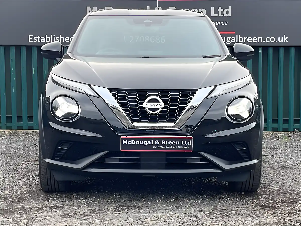 Used 2022 Nissan Juke N-Connecta Black - Interior and Exterior details 8