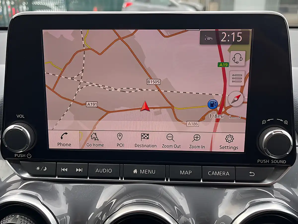 Used 2022 Nissan Juke N-Connecta Black - Interior and Exterior details 11