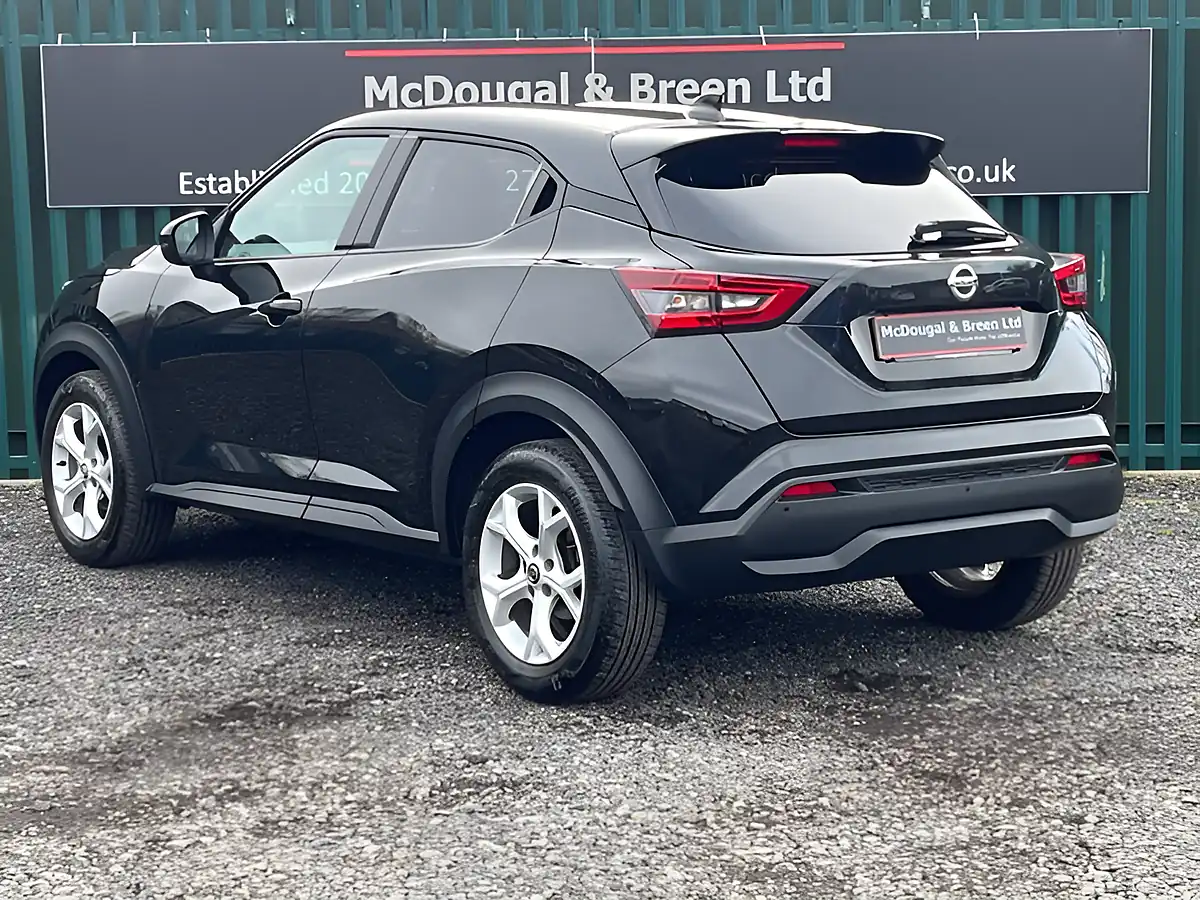 Used 2022 Nissan Juke N-Connecta Black - Interior and Exterior details 3