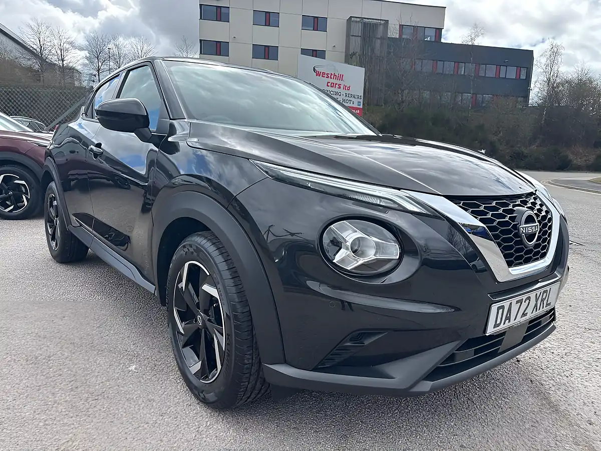 Used 2022 Nissan Juke N-Connecta Black - Front View