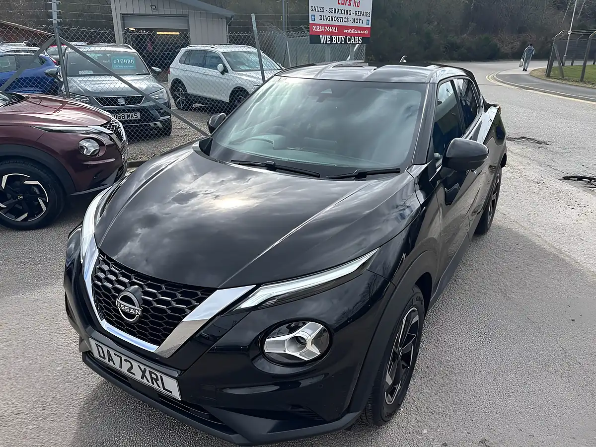 Used 2022 Nissan Juke N-Connecta Black - Interior and Exterior details 12