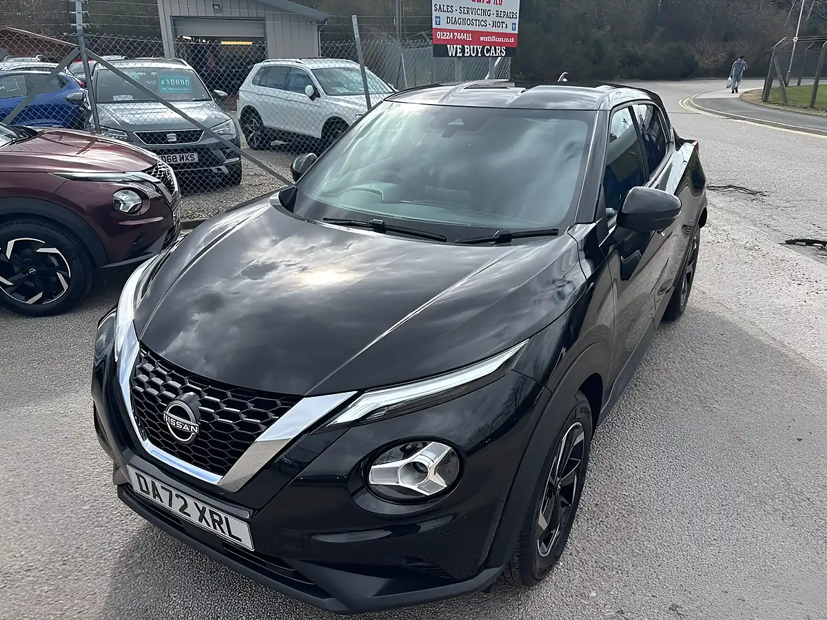 Used 2022 Nissan Juke N-Connecta Black - Interior and Exterior details 13