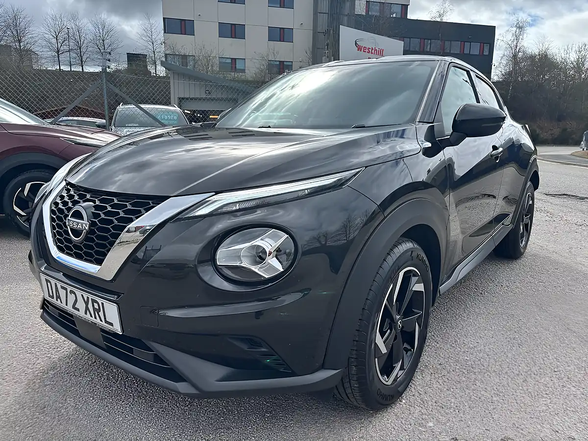 Used 2022 Nissan Juke N-Connecta Black - Interior and Exterior details 14