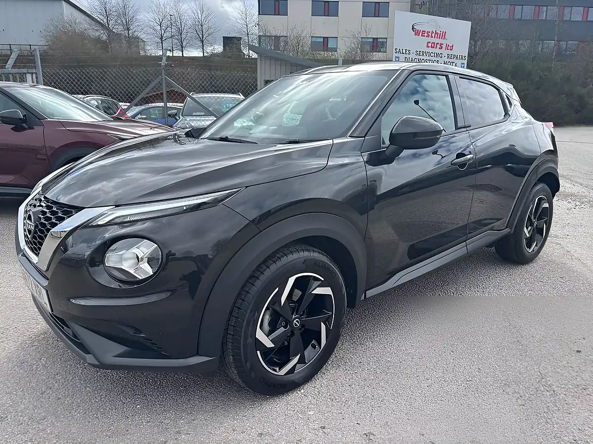 Used 2022 Nissan Juke N-Connecta Black - Interior and Exterior details 15