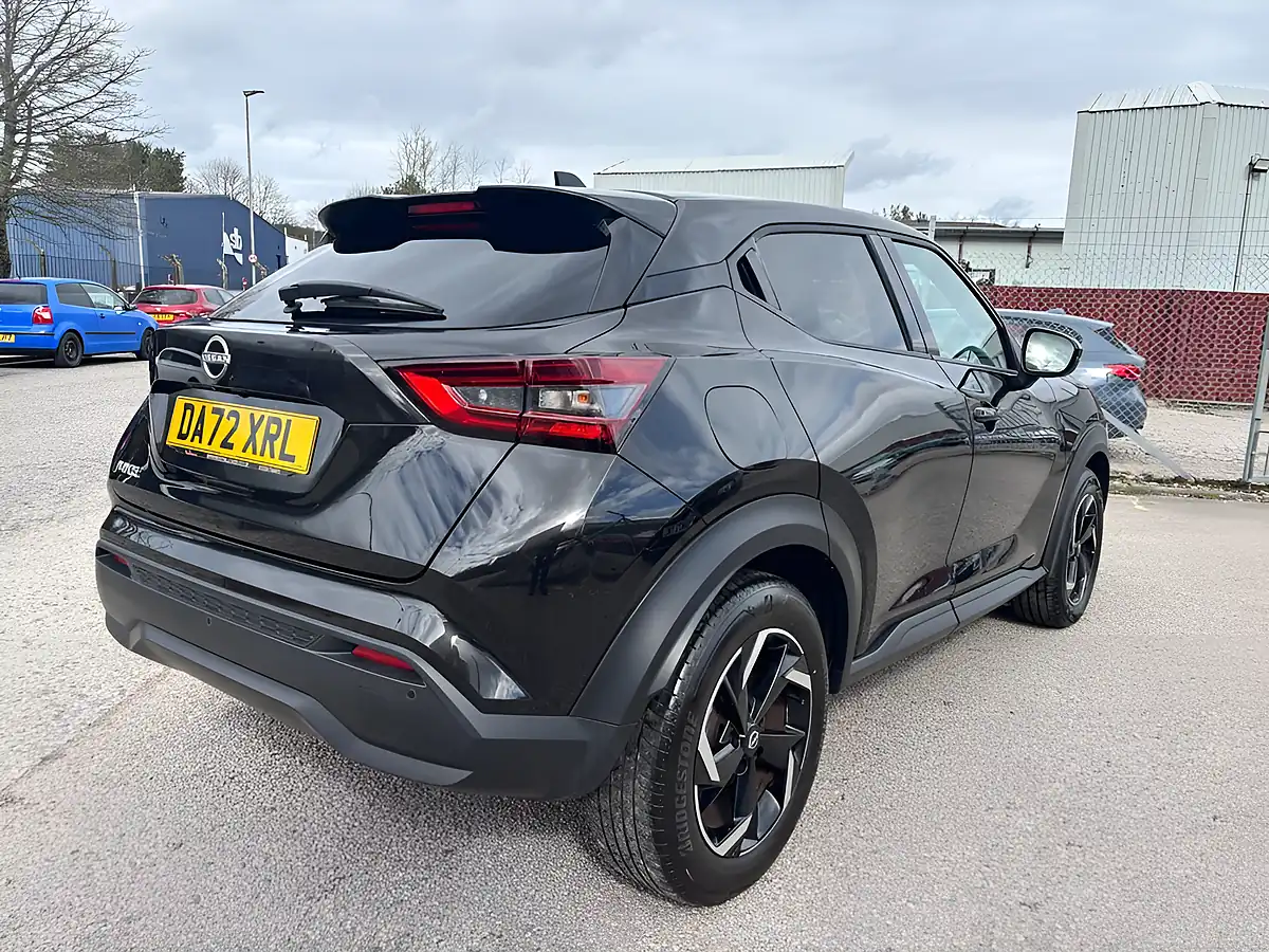 Used 2022 Nissan Juke N-Connecta Black - Interior and Exterior details 4