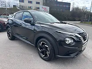 Used 2022 Nissan Juke N-Connecta Black - Interior and Exterior details 5