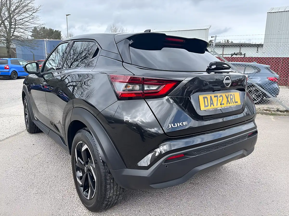 Used 2022 Nissan Juke N-Connecta Black - Interior and Exterior details 7