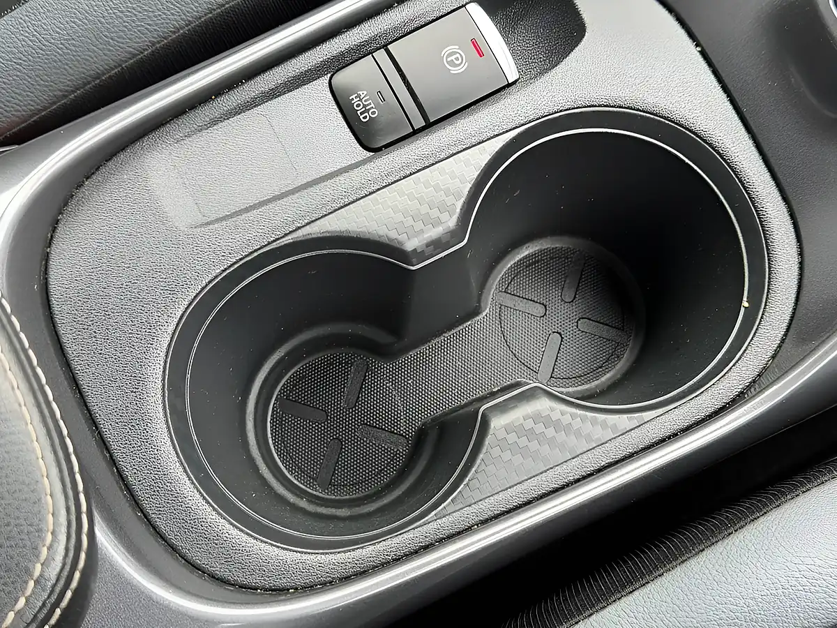 Used 2022 Nissan Juke N-Connecta Grey - Interior and Exterior details 13