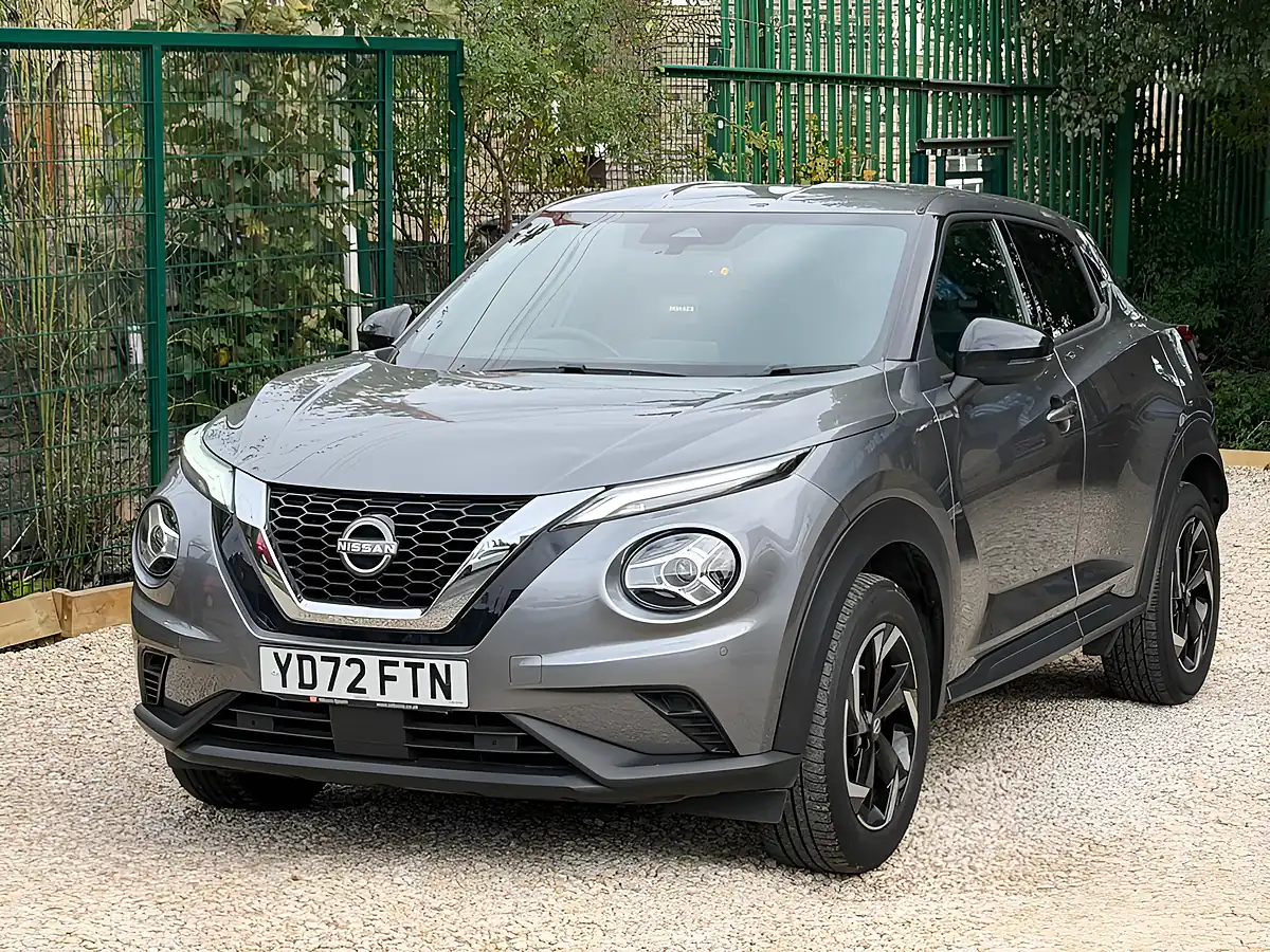 Used 2022 Nissan Juke N-Connecta Grey - Interior and Exterior details 16