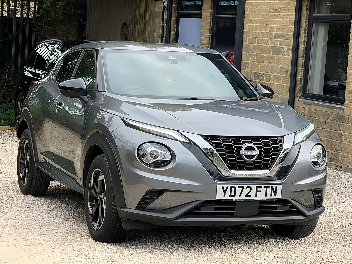 Used 2022 Nissan Juke N-Connecta Grey - Interior and Exterior details 17