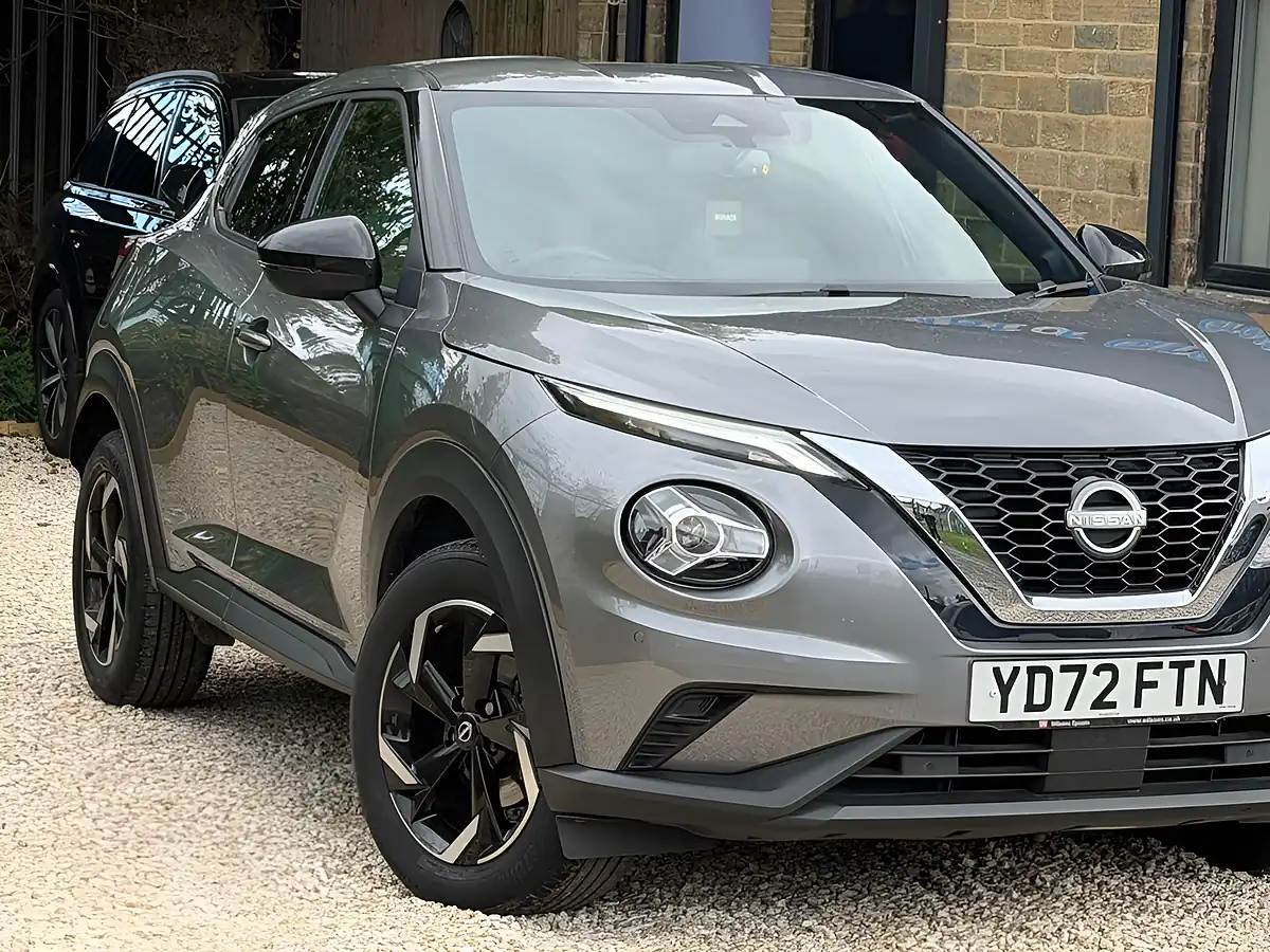 Used 2022 Nissan Juke N-Connecta Grey - Interior and Exterior details 19